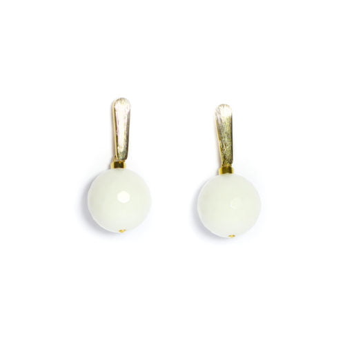 Brinco folheado ouro 18K com pedra brasileira ágata