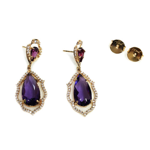 Brinco folheado ouro 18K com Cristal ametista e micro zircônias cravejadas